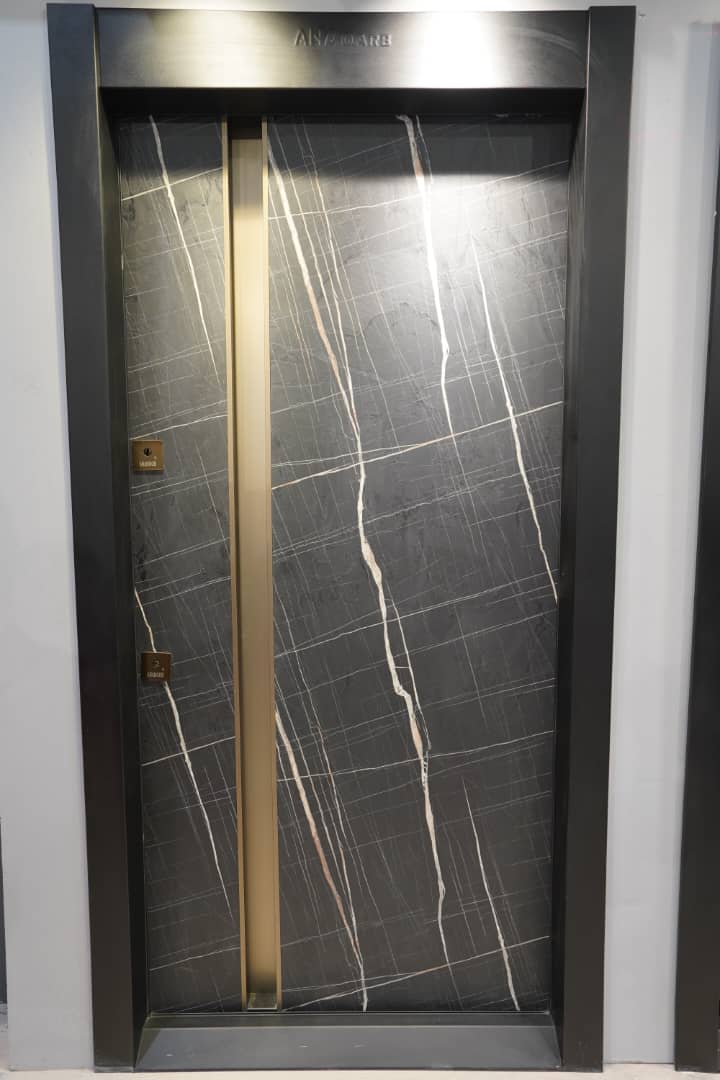 Hidden Handle Door 